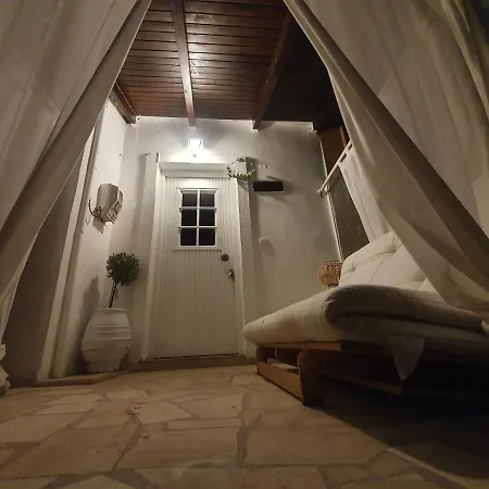 Evie's Beach Studio Acharavi (Corfu)